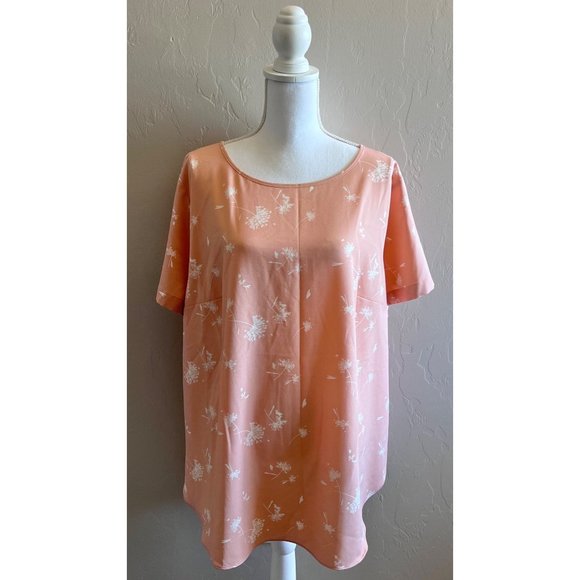 Ava & Viv Tops - Ava & Viv Light Pink Floral Short Sleeve Blouse